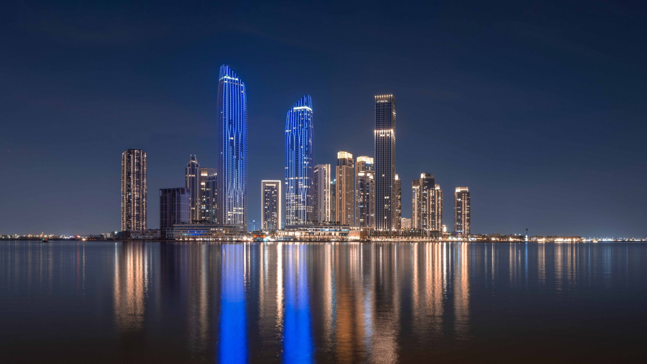 Unlock the Vault Why 2025 Is the Golden Year for UAE Real Estate Investment - Windmills Group - Property Valuation, Asset Valuation, Building Surveying, Online Valuation